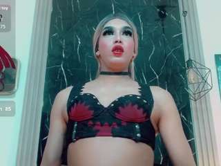 amanda-cax