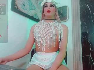 amanda-cax