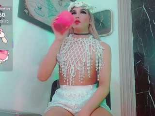 amanda-cax