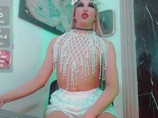 amanda-cax