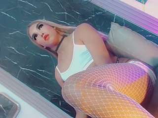 amanda-cax