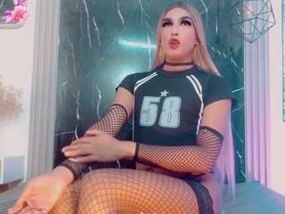 amanda-cax