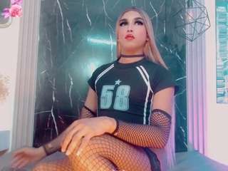 amanda-cax