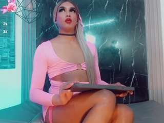 amanda-cax