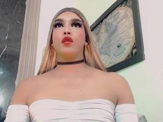 amanda-cax