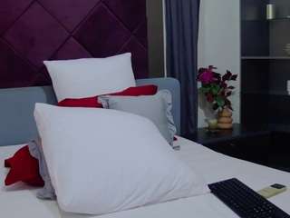 BriannaSpiceX live webcam show
