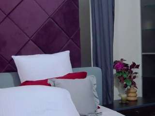 BriannaSpiceX live webcam show