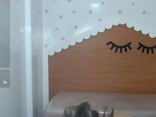 Emily-Smith-T live webcam show