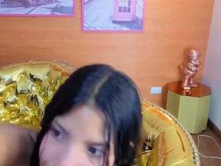 Emily-Smith-T