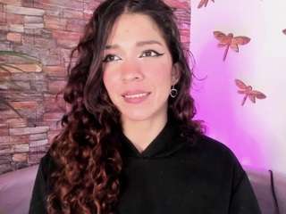 EvelynRousse live cam preview