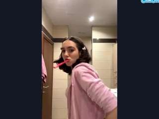 jessiawarrick webcam