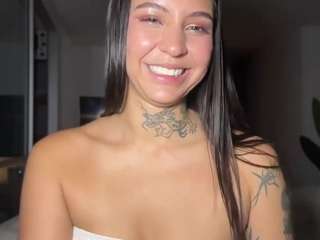 lauryncutie webcam