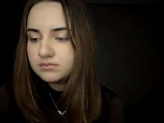 noellekulik webcam