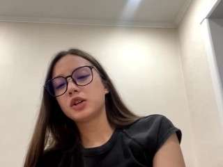 rosellekashuba webcam