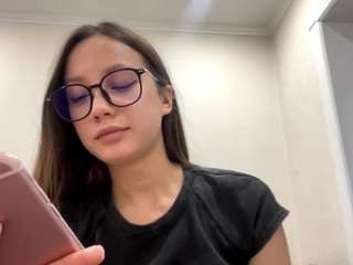 Live stream of rosellekashuba