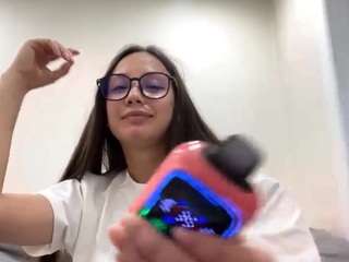 rosellekashuba webcam