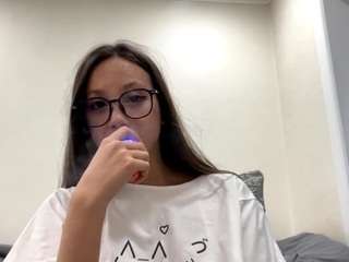 rosellekashuba webcam