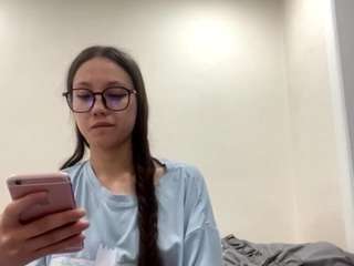 rosellekashuba Live Webcam on CamSoda