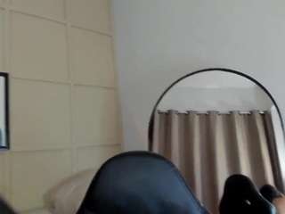 vaiiolett-t