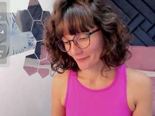 valery-more Sex Cam Show