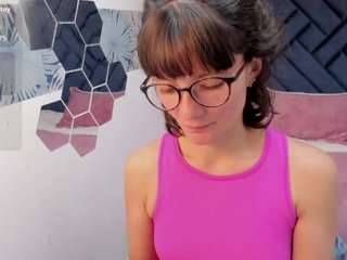 valery-more Sex Cam Show