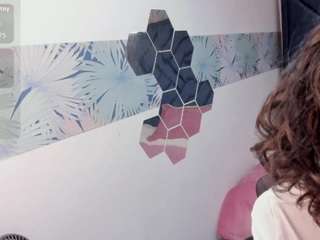 valery-more Sex Cam Show