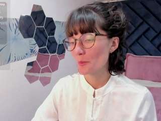 valery-more Sex Cam Show
