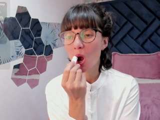 valery-more Sex Cam Show