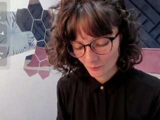 valery-more Sex Cam Show