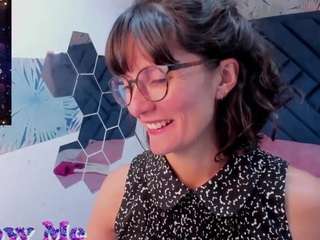 valery-more live webcam show