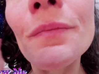 valery-more live webcam show