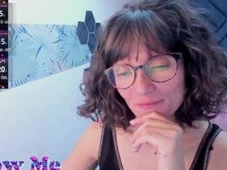 valery-more live profile