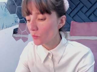 Valery-More live webcam show