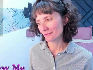 Valery-More live cam preview