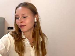 le modèle maggiepaxman est en webcam porno dans un show sur le site camsoda, il possède les tags suivants: anal,spanking,petite,pussy,roleplay,sexting,sexydance,shaved pussy,skinny,small tits,smart,spank,squirt,no drinking,strip,striptease,tattoos,tease,teen 18,twerk
