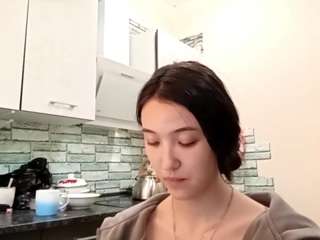 MichikoMccoil live cam on CamSoda
