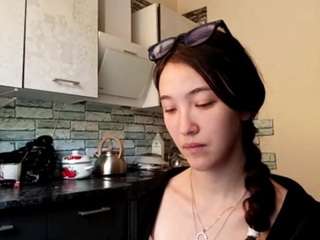 michikomccoil live webcam show