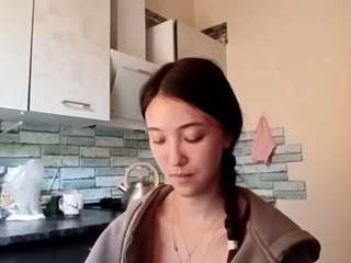 MichikoMccoil live webcam show