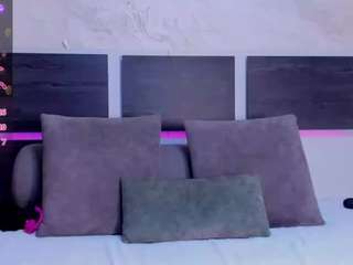 le modèle natalia-cruzz est en webcam porno dans un show sur le site camsoda, il possède les tags suivants: ahegao,nipple piercings,lingerie,lovense,lush,mature,middle aged,milf,naked,natural,nature,pussy,green eyes,sexy,shaved pussy,smoking,spank,squirt,squirter,strip