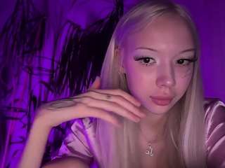 roseliabasemore Live Webcam on CamSoda