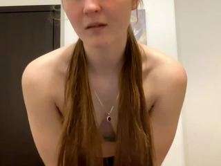 Acest model este live acum. tynishawilder