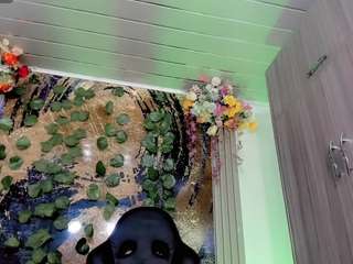 Alice-Yermanotta live webcam show