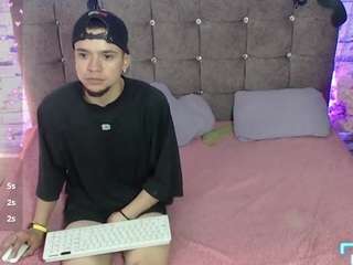 ENGEL-DARK live webcam show