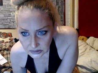 dominatrixredsonyja