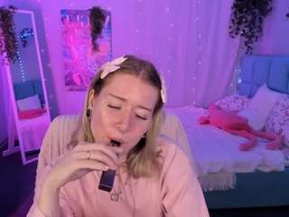 Elira-Vane live webcam show