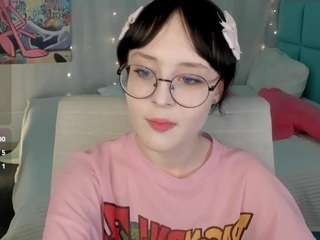 Live cam show with Lilac-Muse