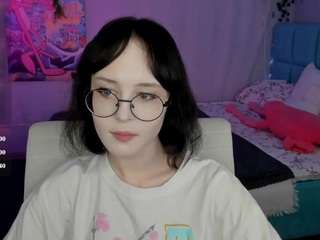 lilac-muse live webcam show
