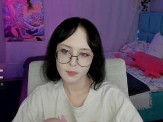 lilac-muse live webcam show