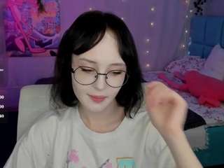 lilac-muse live webcam show