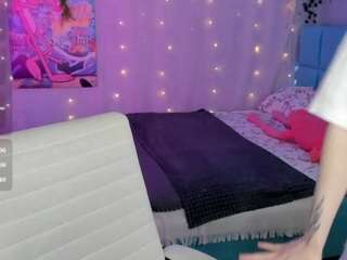lilac-muse live webcam show